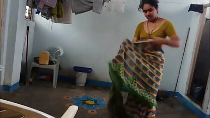 Seemomsuck सेक्सी हिंदी फुल मूवी वीडियो सह शॉट संकलन