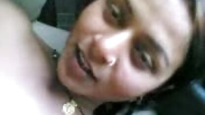 सींग का बना हुआ वेश्या के सेक्सी फिल्म हिंदी फुल एचडी एक जोड़े के लिए काले चोंच की तिकड़ी है ।