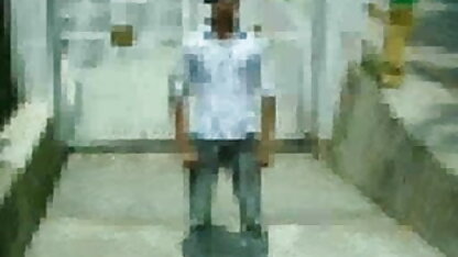 स्कूली छात्रा वह पुरुष उसे चोट के फुल सेक्सी मूवी फुल सेक्सी मूवी फुल सेक्सी मूवी साथ खेलता है