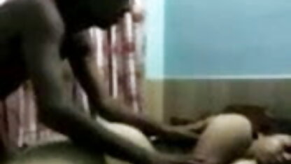सड़क वेश्या बहुत लगन से फुल मूवी सेक्सी वीडियो कार में ड्राइवर चूसने