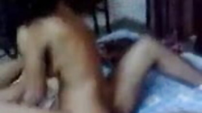 लाल मत्स्यांगना मत्स्यांगना स्विमिंग पूल हिंदी सेक्सी फुल मूवी एचडी में पोशाक