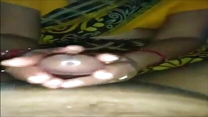 सारा की जरूरत है एक कठिन मुर्गा उसके कार्यालय में फुल सेक्सी ब्लू पिक्चर और उसके गले में