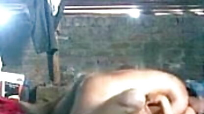 युवा लड़की closeup और सेक्सी पिक्चर फुल पिक्चर गर्म