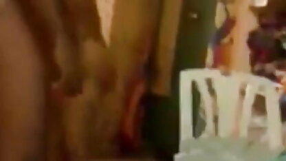 गोल-मटोल ब्लू फिल्म फुल एचडी बॉस लोला उसे गधा काम पर फैलता है