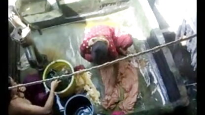 सुंदर लड़की एक सेक्सी फुल एचडी फिल्में गंदा मालिश करना चाहता है