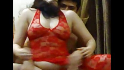 रेबेका मोर लपेटता है उसके पहाड़ सेक्सी फुल एचडी फिल्म स्तन के साथ उसके बड़े पैमाने पर लॉलीपॉप