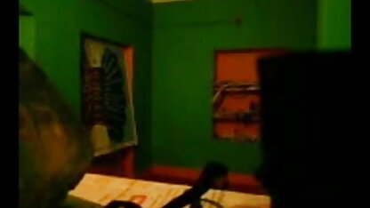 रूसी सेक्स वीडियो फिल्म फुल फूहड़ बेकार है एक दोस्त गौण में